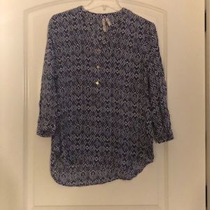 Blue and white blouse size xl